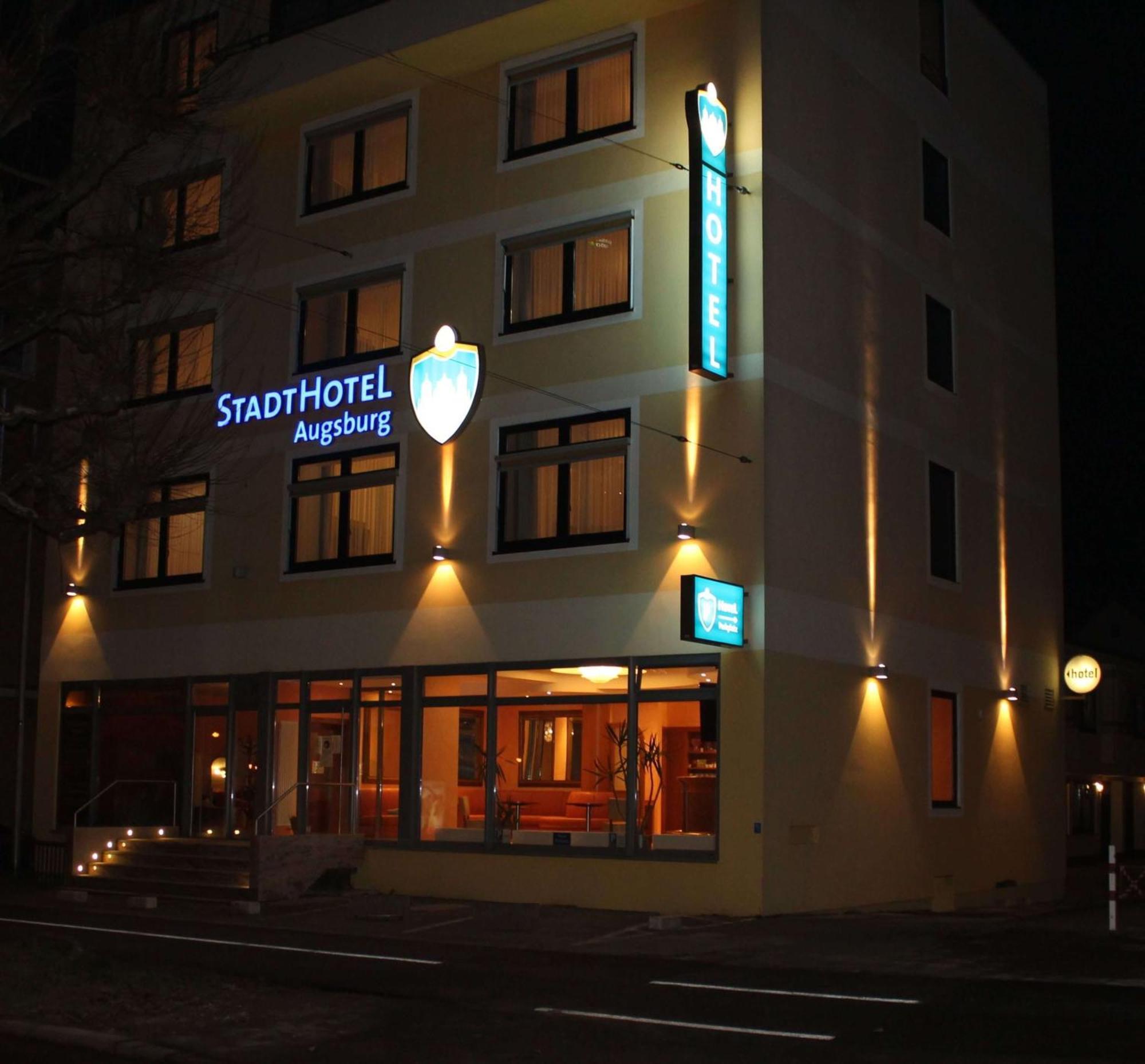 Stadthotel אוגסבורג מראה חיצוני תמונה